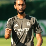 阿韦洛亚：我学习了多位顶级教练的优点；人性化管理非常重要