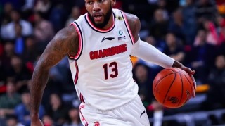 狂砍30分15篮板！39岁威姆斯NBL首秀就爆发，打CBA也绰绰有余了